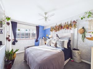 Photo 27- click for photo gallery